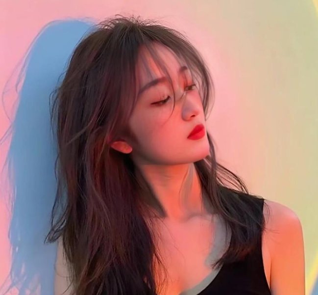 好莱坞诈骗女王
